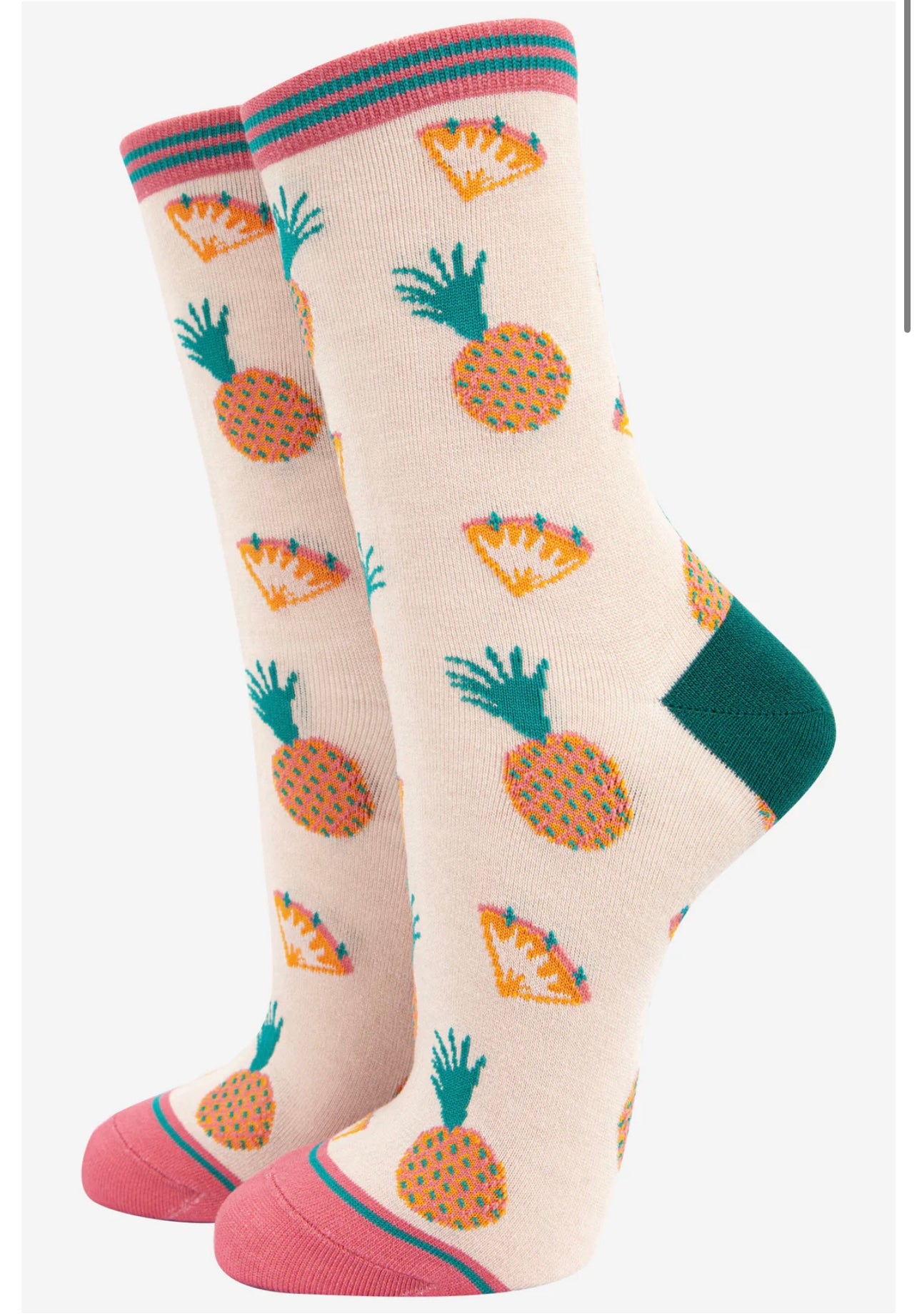 Pineapple bamboo socks