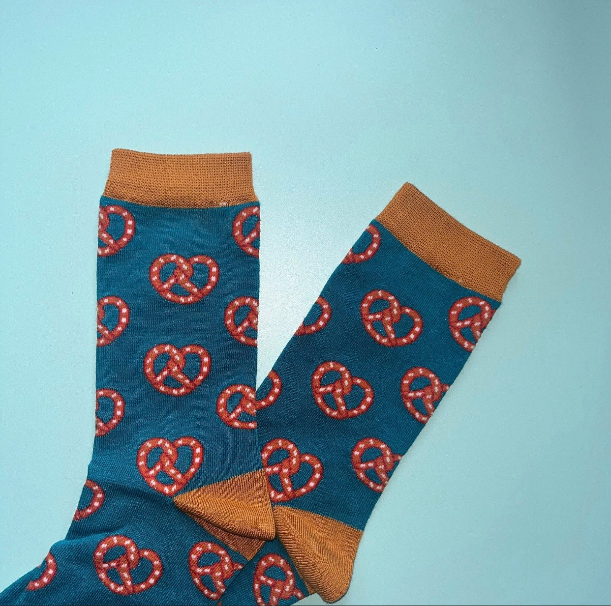 Pretzel Bamboo Socks