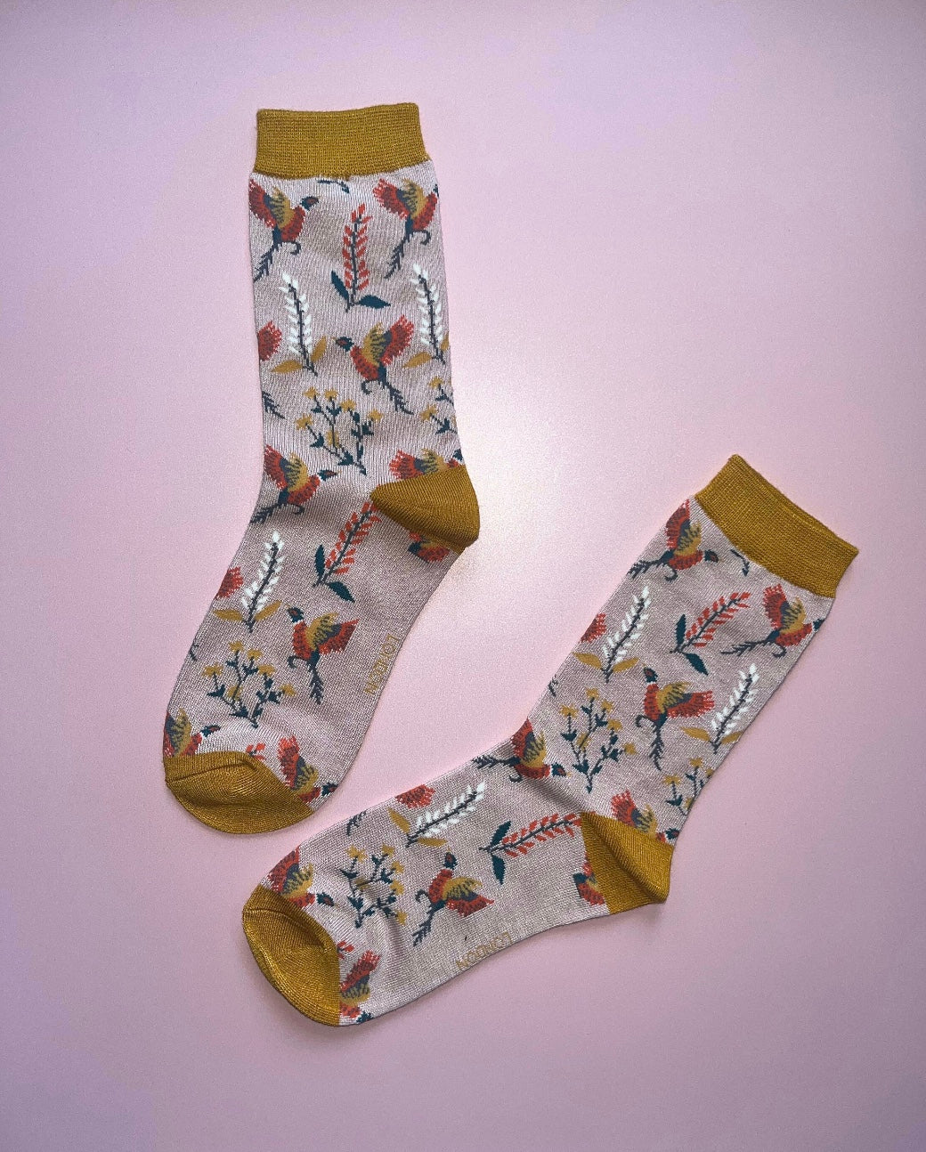 Pheasants Bamboo Socks Pink