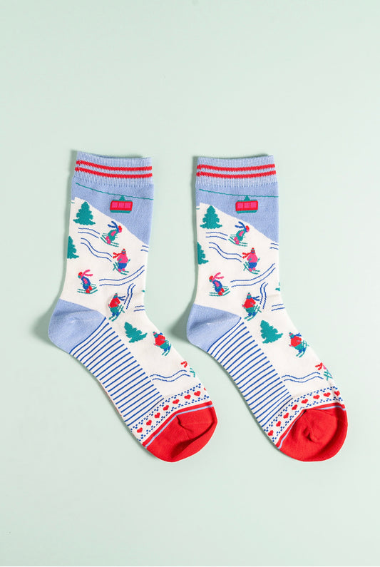 Skiing blue bamboo socks