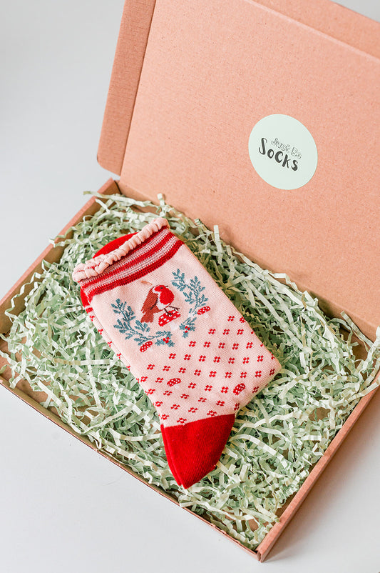 Women's Bamboo Socks - Cream/Red, Christmas Robin Wreath