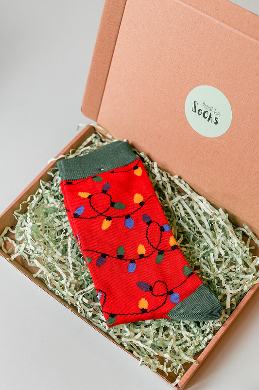 Men’s Christmas Lights Socks Red