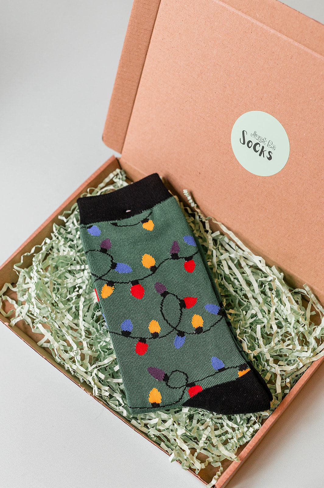 Men’s Christmas Lights Socks Green