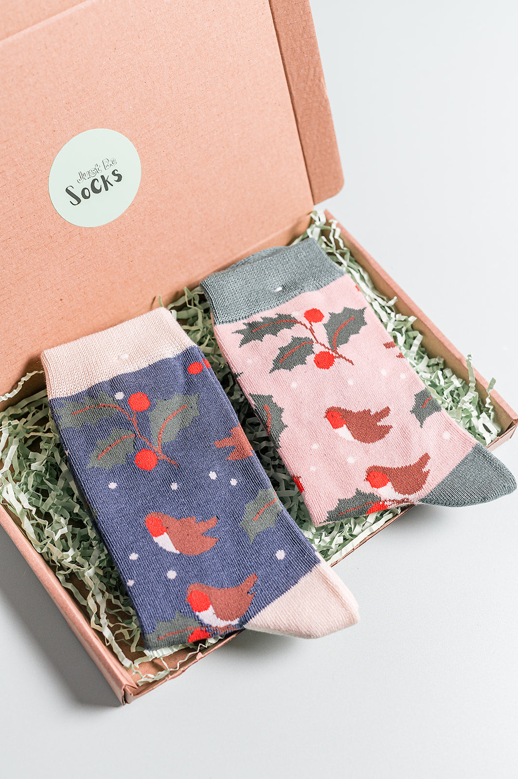 Robin Christmas Bamboo Socks 2 pair Bundle Giftset
