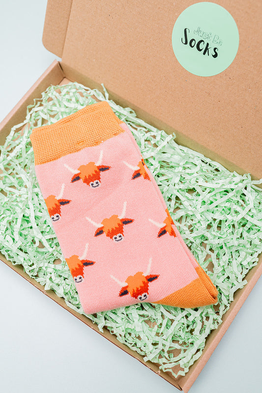 Ladies Highland Cow Bamboo Socks Light Pink