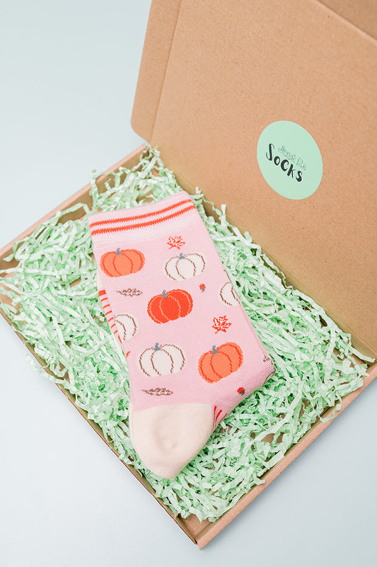 Pumpkin Women's Bamboo Socks in Soft Pink