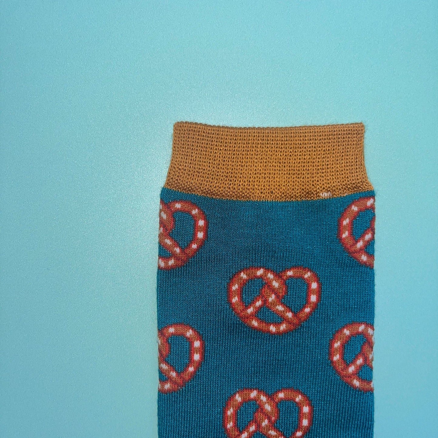 Pretzel Bamboo Socks | 7-11